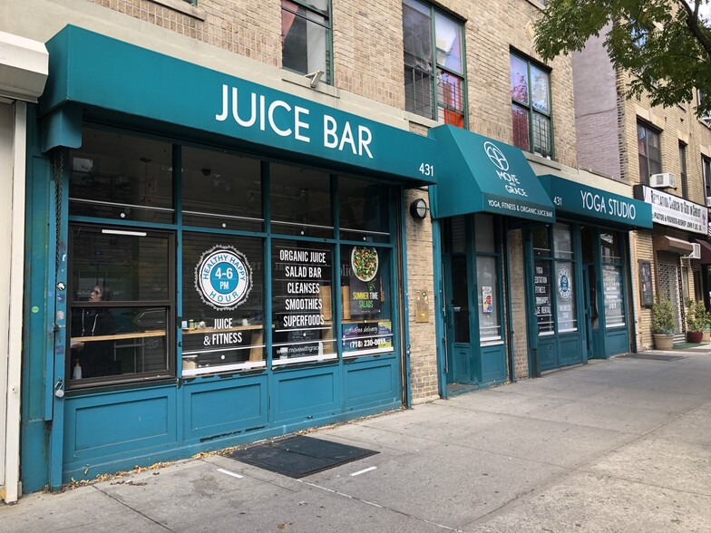 423-431 Myrtle Ave, Brooklyn, NY for lease - Building Photo - Image 1 of 6