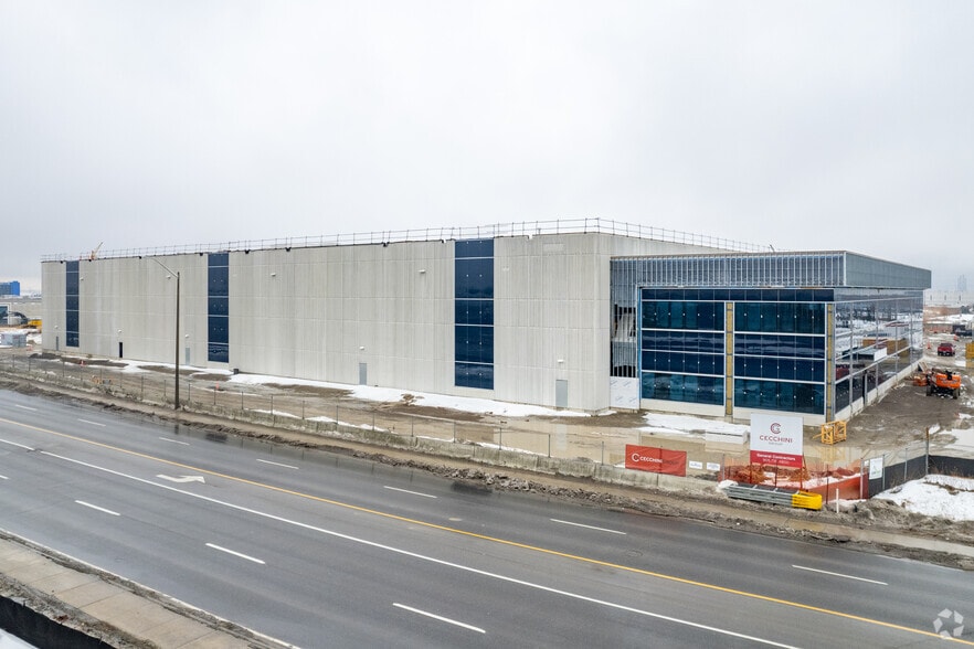 351 New Enterprise Way, Vaughan, ON for sale - Primary Photo - Image 1 of 1