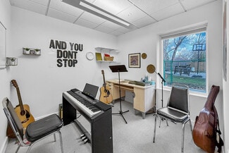 More details for 4001 Ingersoll Ave, Des Moines, IA - Office for Sale