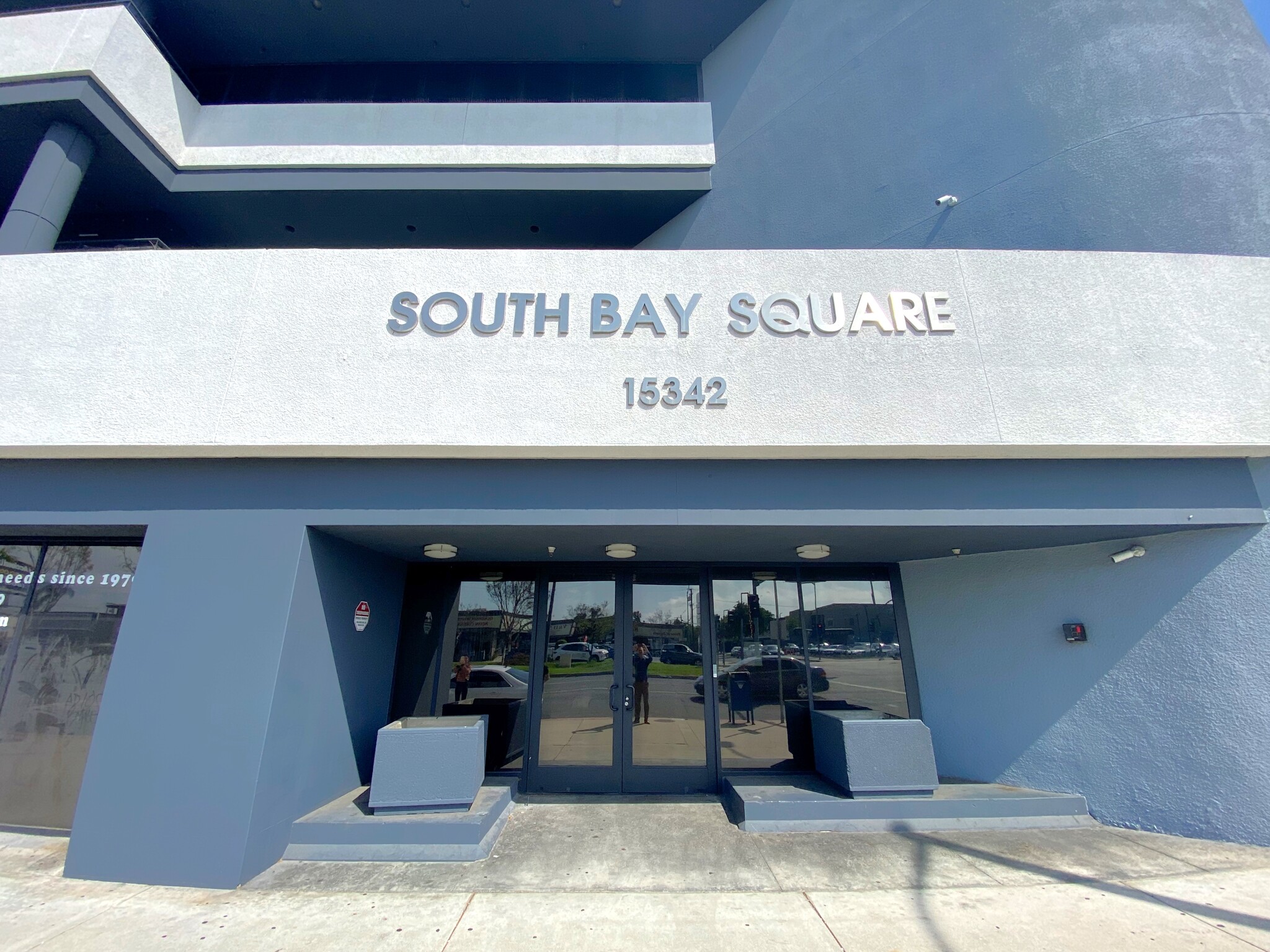 15342 Hawthorne Blvd, Lawndale, CA 90260 - South Bay Square | LoopNet