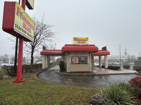 Freestanding Restaurant With Drive-Thru - Commercial Real Estate