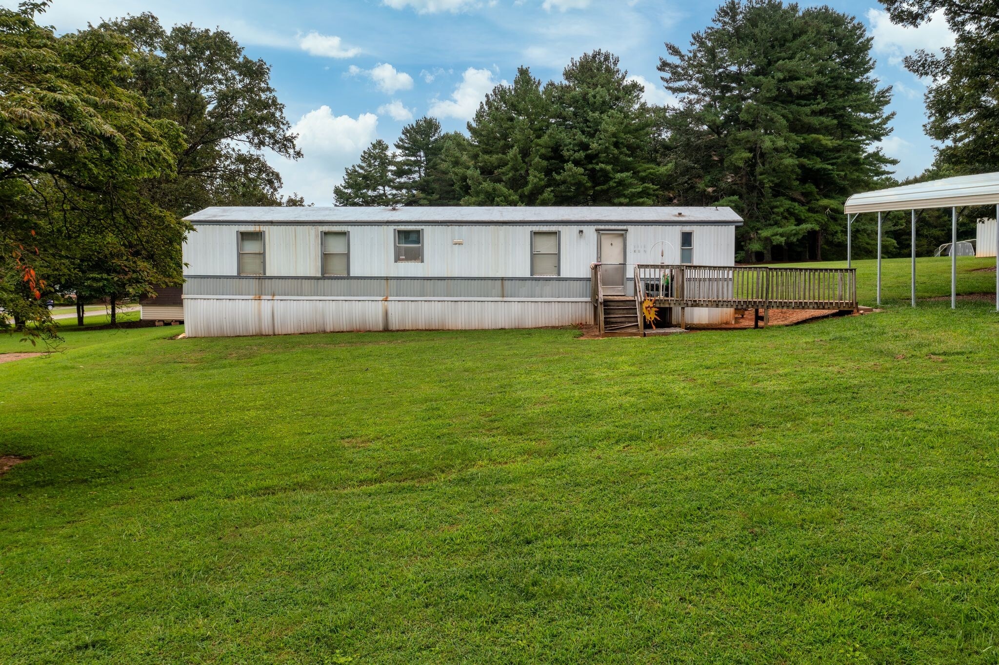 7416 Olin Rd, Pfafftown, NC for sale Primary Photo- Image 1 of 2