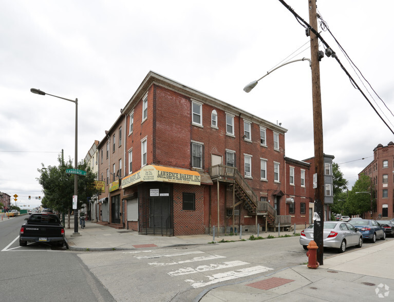 423 W Girard Ave, Philadelphia, PA for sale - Primary Photo - Image 1 of 12