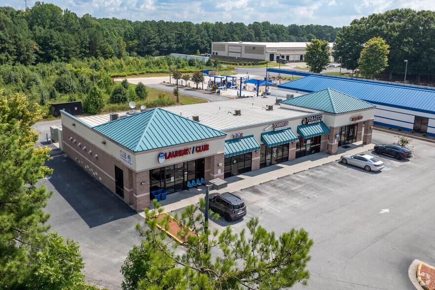 236 Thornton Rd, Lithia Springs, GA for sale - Building Photo - Image 1 of 1