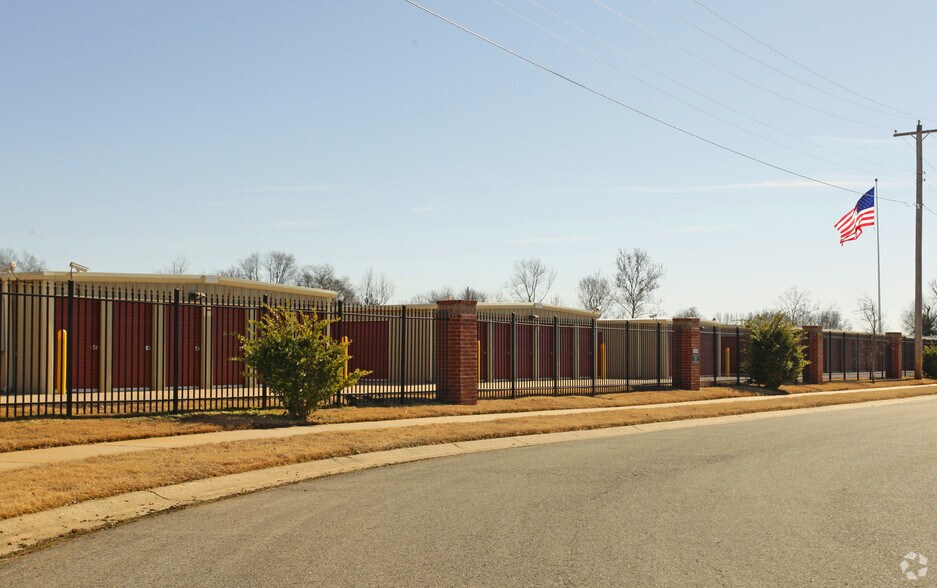 1050 John Mason Dr, Conway, AR for lease - Building Photo - Image 2 of 9