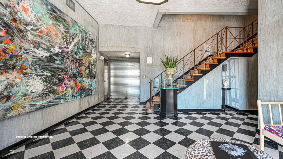 5400 NE 4 Ct, Miami, FL for lease - Interior Photo - Image 1 of 7