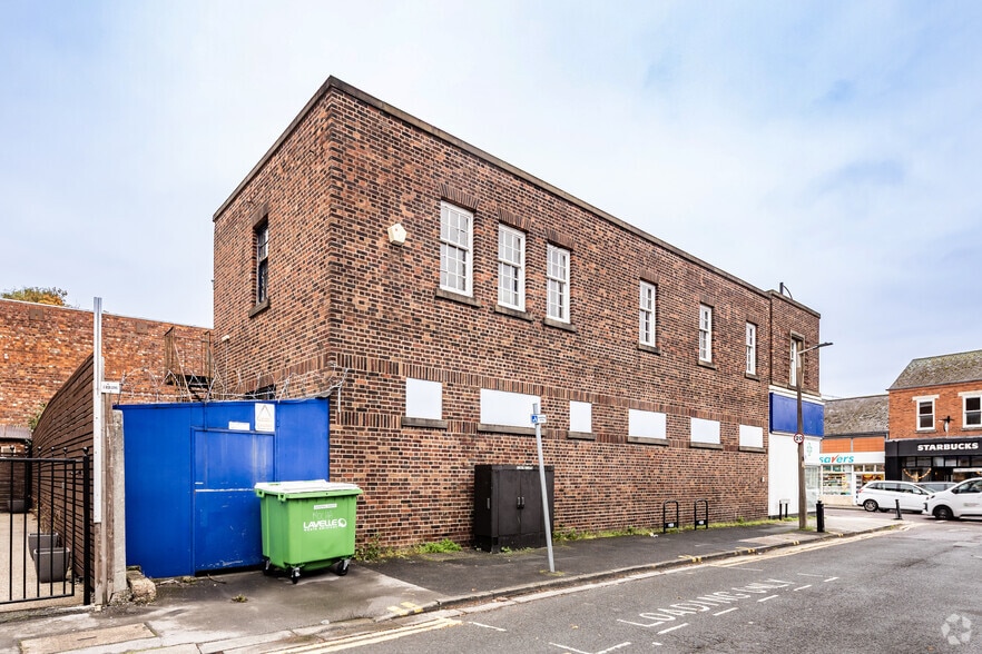 32 High St, Cheadle for lease - Building Photo - Image 2 of 2