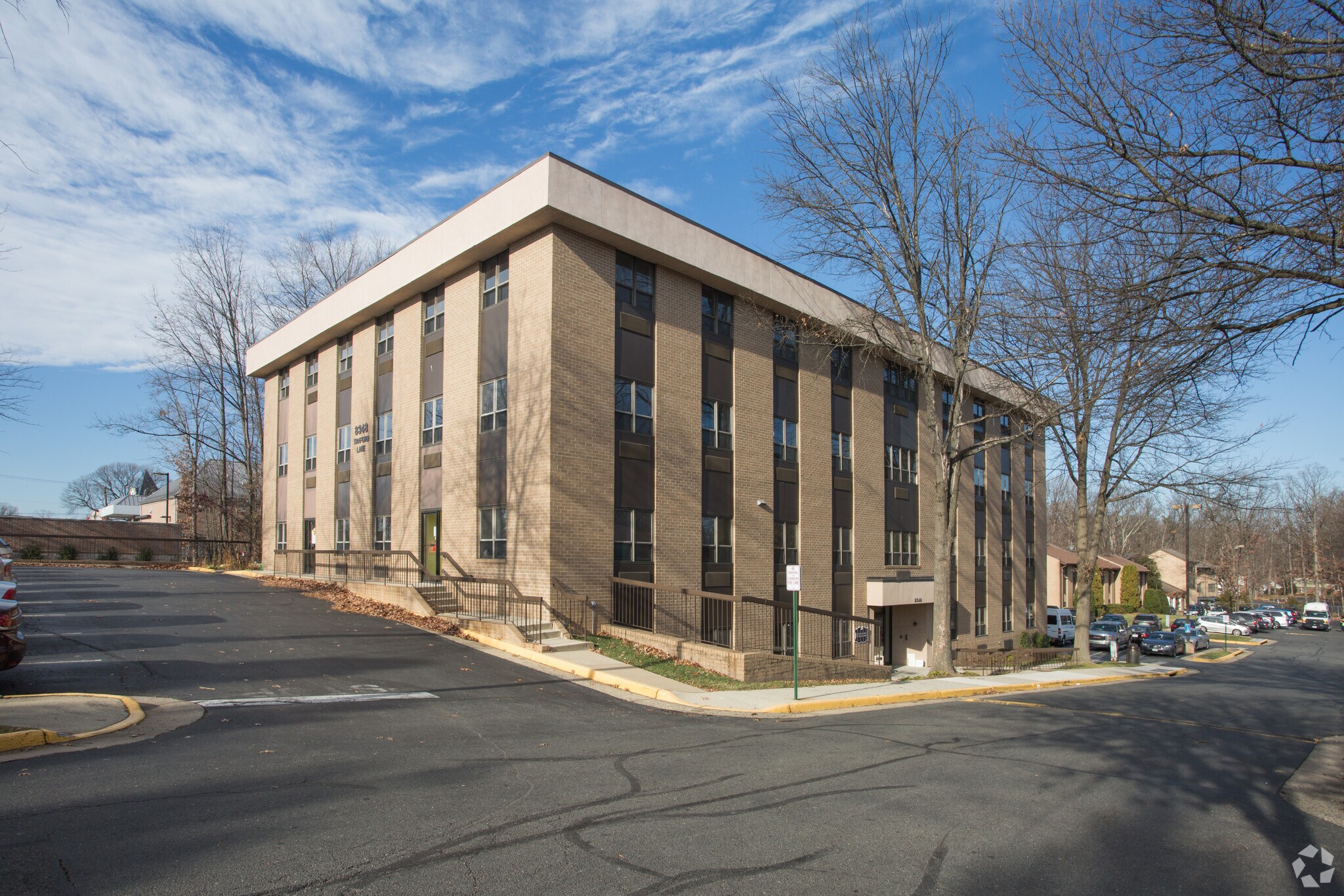 8348 Traford Ln, Springfield, VA for sale Primary Photo- Image 1 of 1