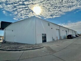3 Quest Drive, Unit 303-304 - Warehouse