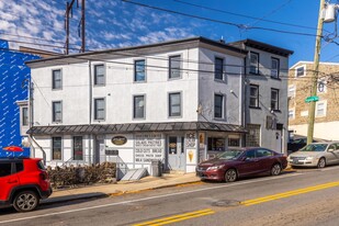 Manayunk 3 Unit + Operating Deli - Commercial Real Estate