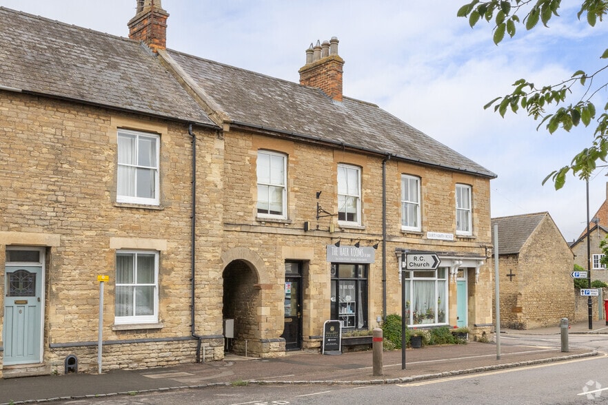 4 Dartmouth Rd, Olney for lease - Primary Photo - Image 1 of 17