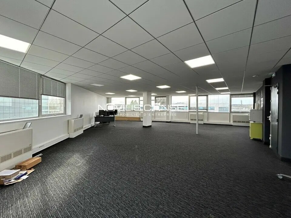 Office in Labège for lease Building Photo- Image 1 of 5