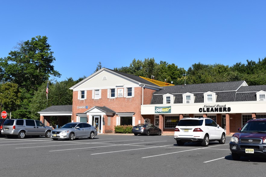 525 Cedar Hill Ave, Wyckoff, NJ for sale - Building Photo - Image 1 of 1