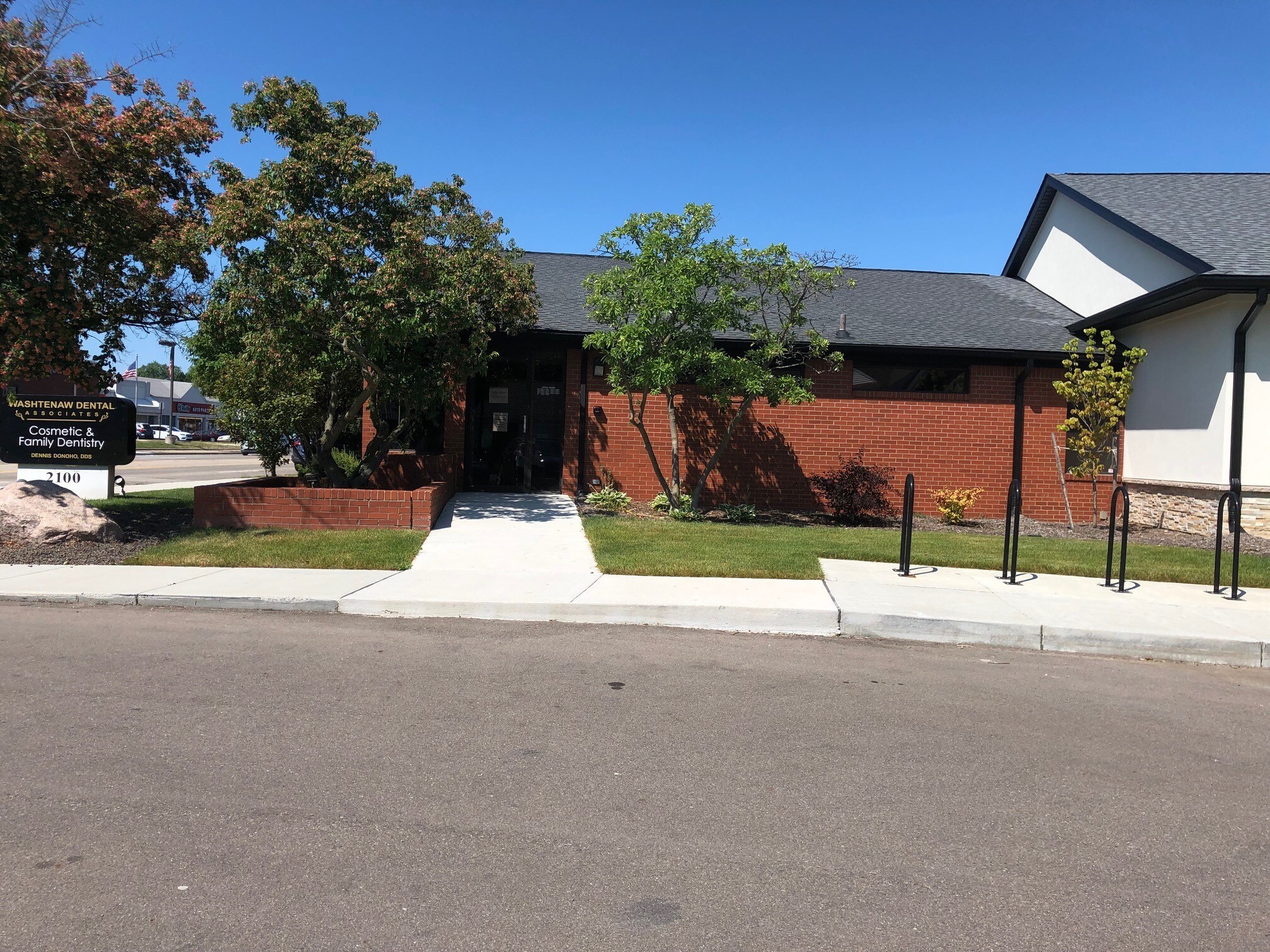 2100 Washtenaw Ave, Ypsilanti, MI for sale Building Photo- Image 1 of 1