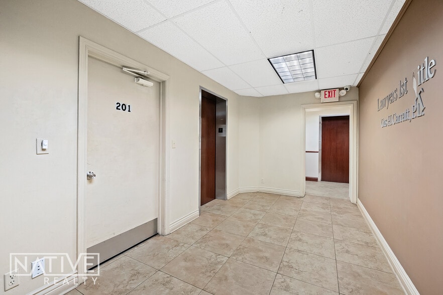 2817 E Oakland Park Blvd, Fort Lauderdale, FL for sale - Building Photo - Image 3 of 42
