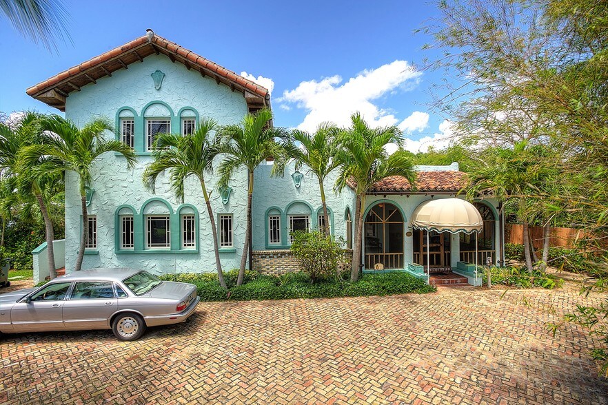 226 N Swinton Ave, Delray Beach, FL 33444