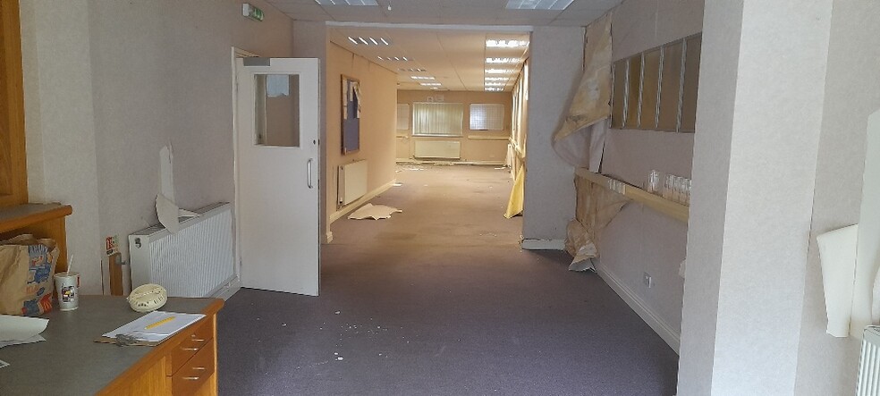 225 Merritts Brook Ln, Birmingham for lease - Interior Photo - Image 3 of 11