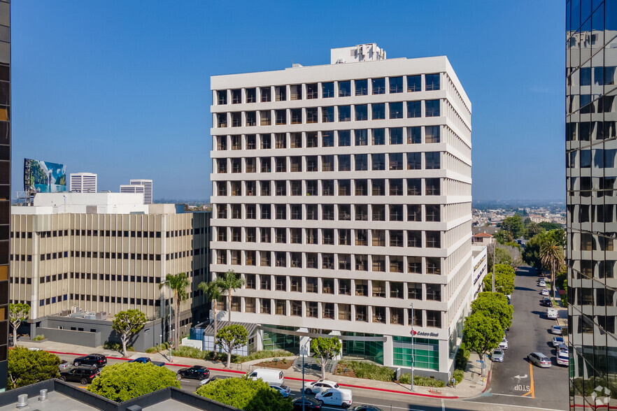 11620 Wilshire Blvd, Los Angeles, CA for lease - Building Photo - Image 1 of 14