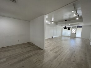 7801-7813 W Sunset Blvd, Los Angeles, CA for lease Interior Photo- Image 2 of 6