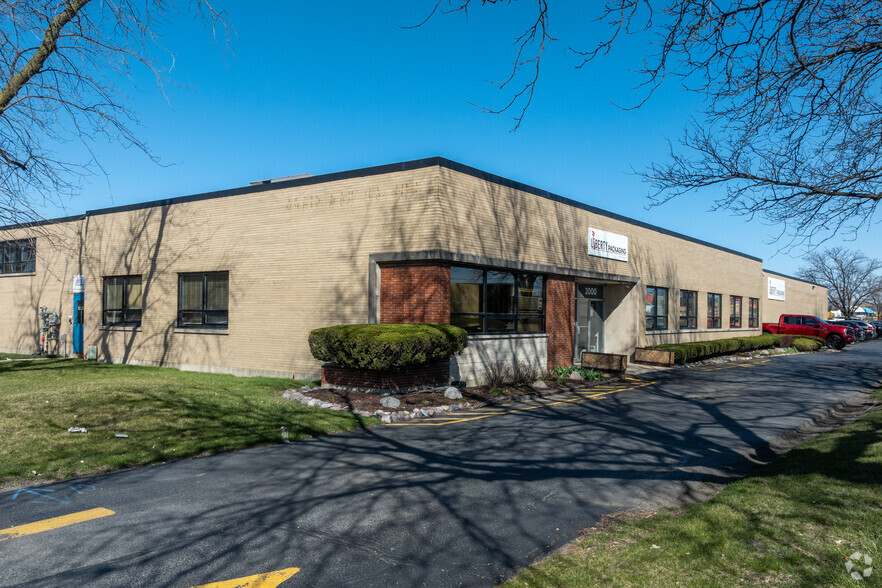 2000 N Mannheim Rd, Melrose Park, IL for sale - Primary Photo - Image 1 of 5