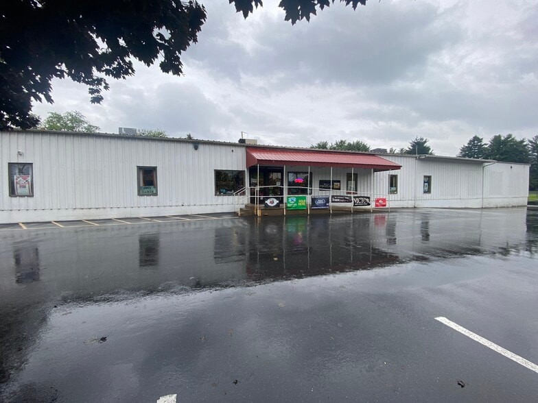 7642 Beth Bath Pike, Bath, PA for sale - Building Photo - Image 2 of 12