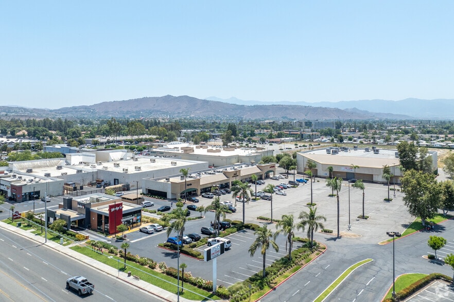 3838-3870 Tyler St, Riverside, CA for lease - Aerial - Image 1 of 11