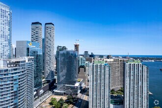 88 Queens Quay W, Toronto, ON - AERIAL  map view