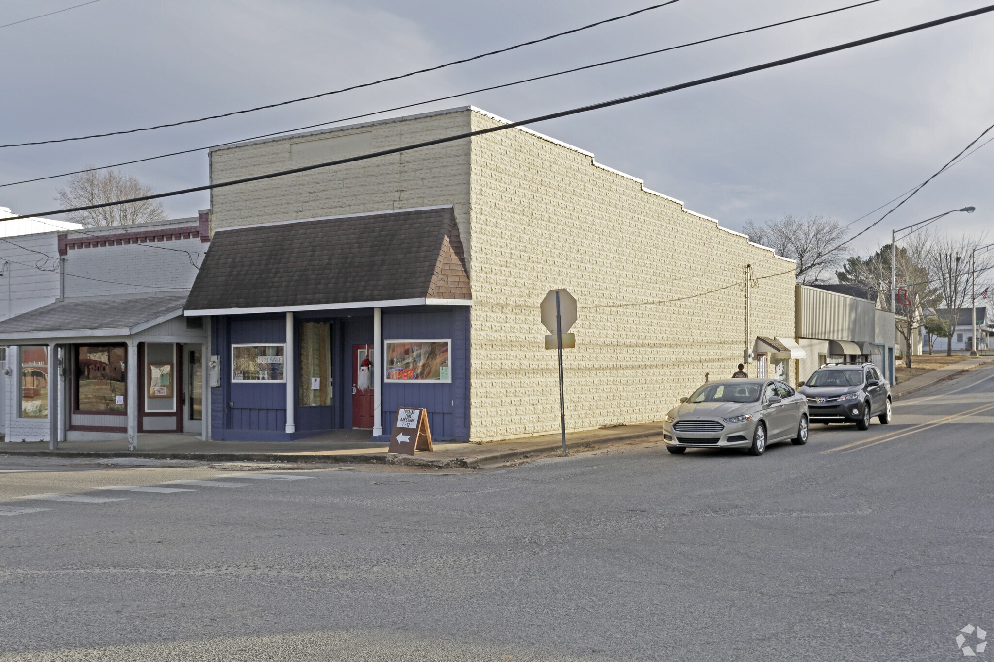 145 E Pickens Rd, Pea Ridge, AR for sale Primary Photo- Image 1 of 1