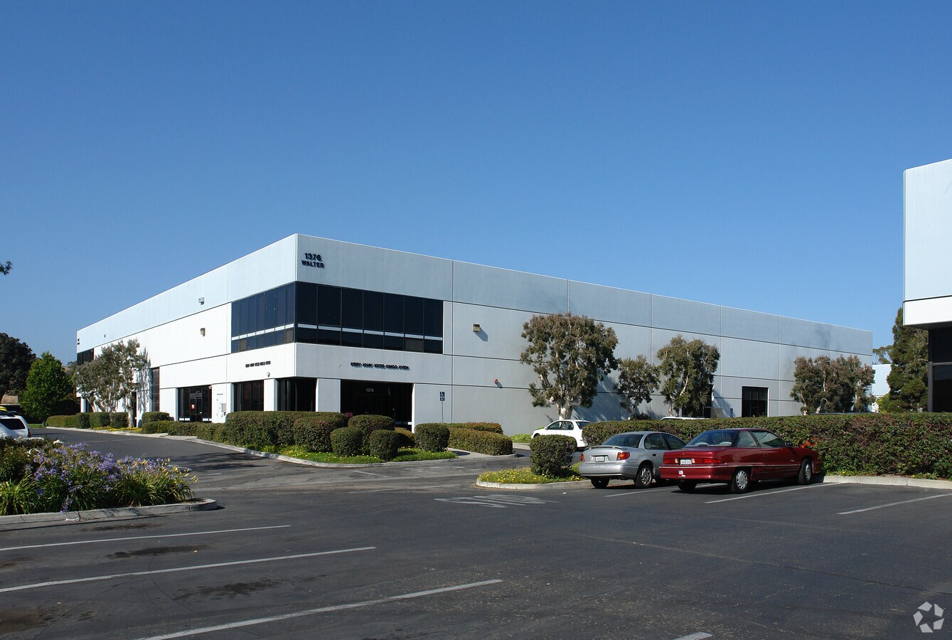 1376 Walter St, Ventura, CA 93003 Flex for Lease