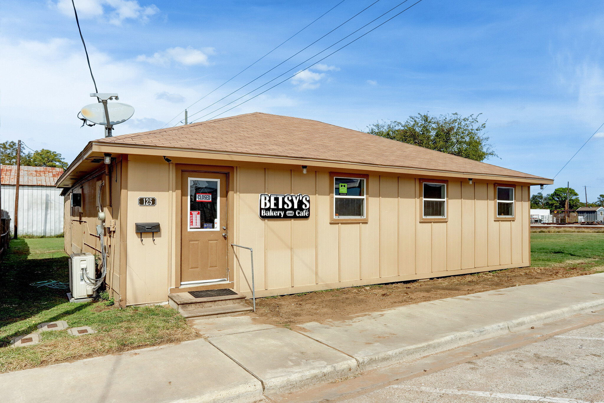 125 2nd St, Sealy, TX for sale Building Photo- Image 1 of 1