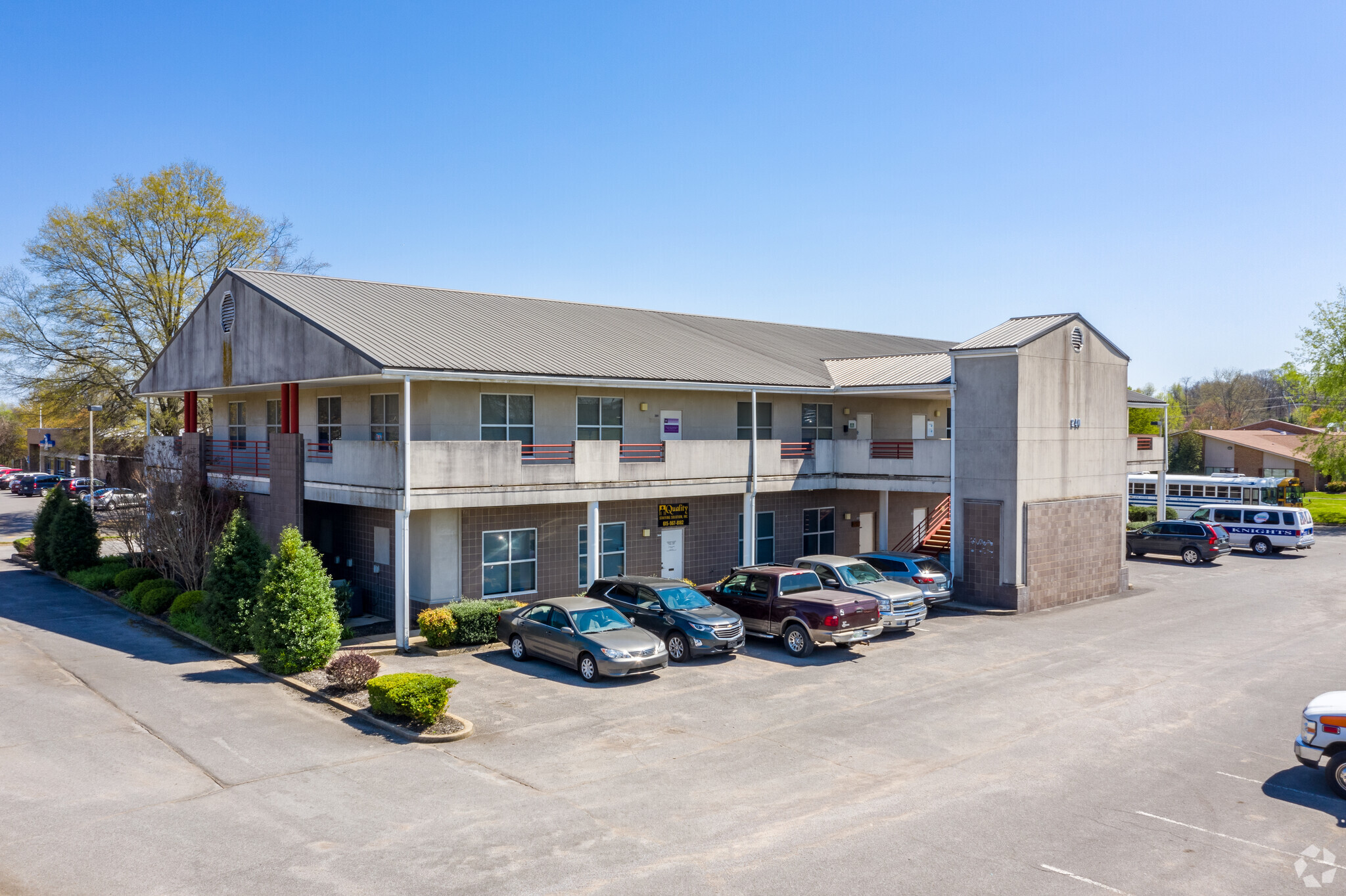 240 Mayfield Dr, Smyrna, TN for sale Building Photo- Image 1 of 1