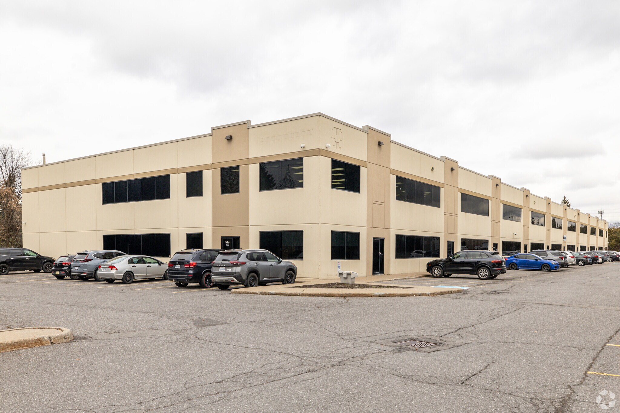 159 Cleopatra Dr, Ottawa, ON for sale Primary Photo- Image 1 of 1