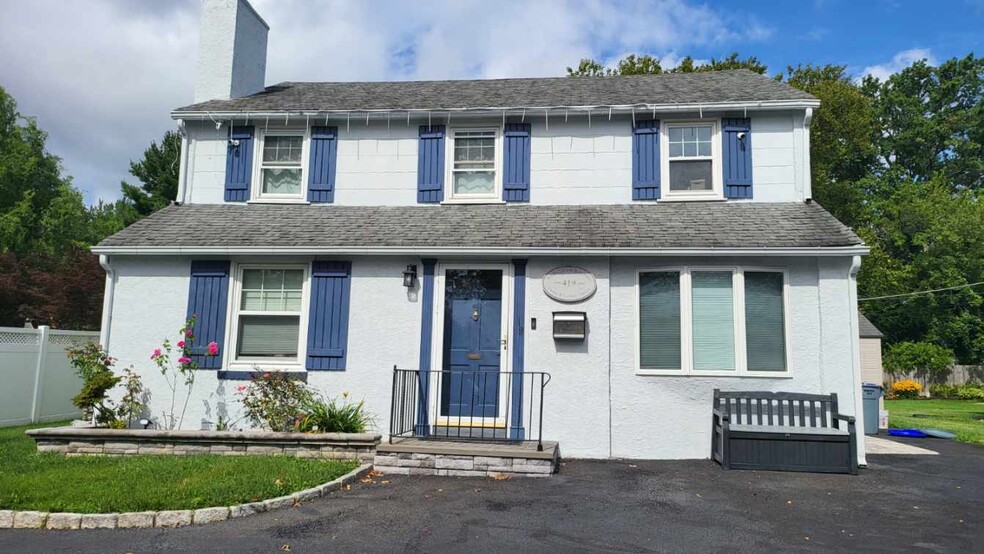 419 N York Rd, Hatboro, PA for sale - Building Photo - Image 1 of 38