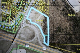 2975 E McCarty St, Jefferson City, MO - AERIAL map view
