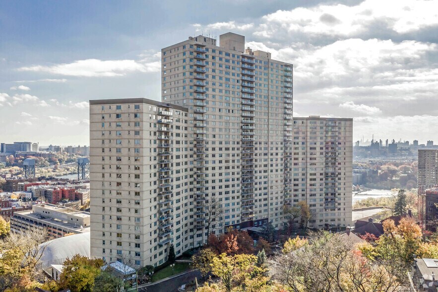 2600 Netherland Ave, Riverdale, NY for sale - Primary Photo - Image 1 of 1