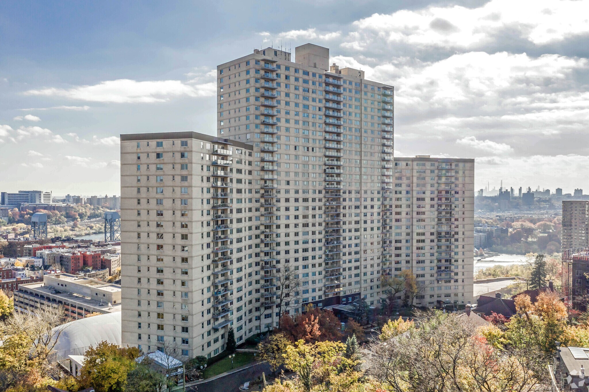 2600 Netherland Ave, Riverdale, NY for sale Primary Photo- Image 1 of 1