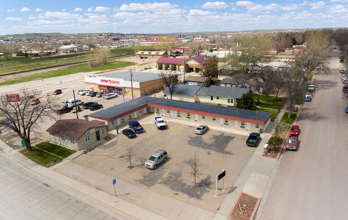 430 E Richards St, Douglas, WY for sale Building Photo- Image 1 of 1