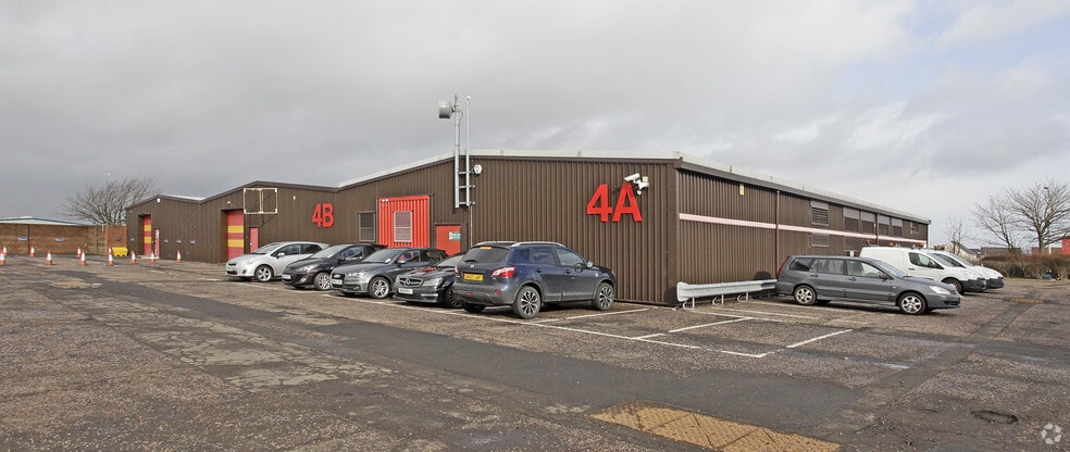 Grange Court portfolio of 2 properties for sale on LoopNet.com - Building Photo - Image 2 of 4