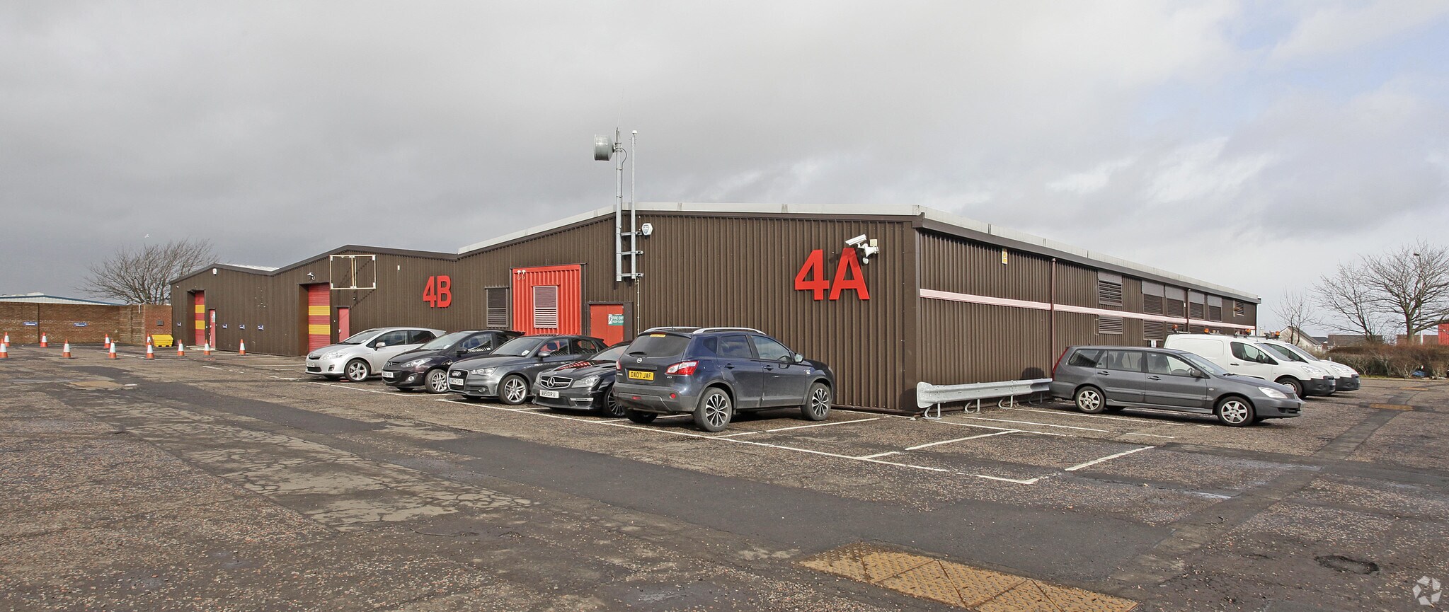 Grange Rd, Livingston for sale Primary Photo- Image 1 of 3