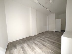 Retail in Blanes, Gerona for lease Interior Photo- Image 2 of 6