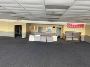 700-778 Edgewood Ave N, Jacksonville, FL for lease Building Photo- Image 1 of 7