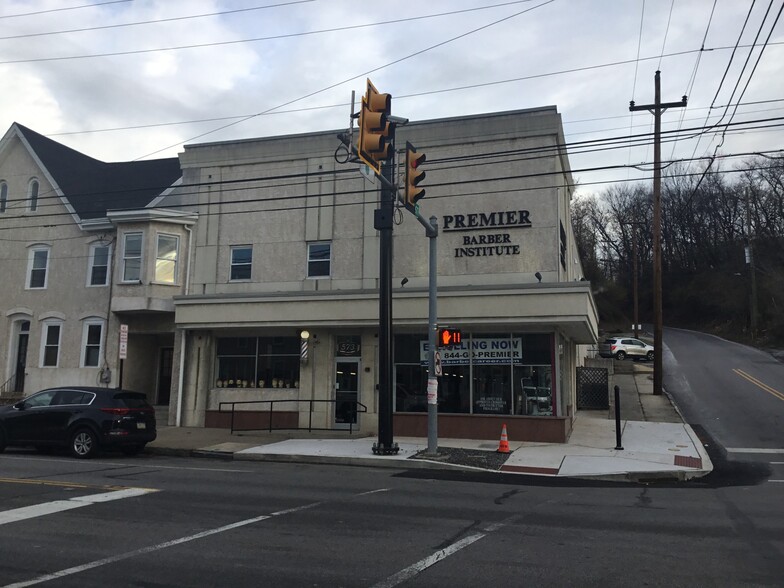 573 E Main St, Norristown, PA for sale - Building Photo - Image 1 of 4