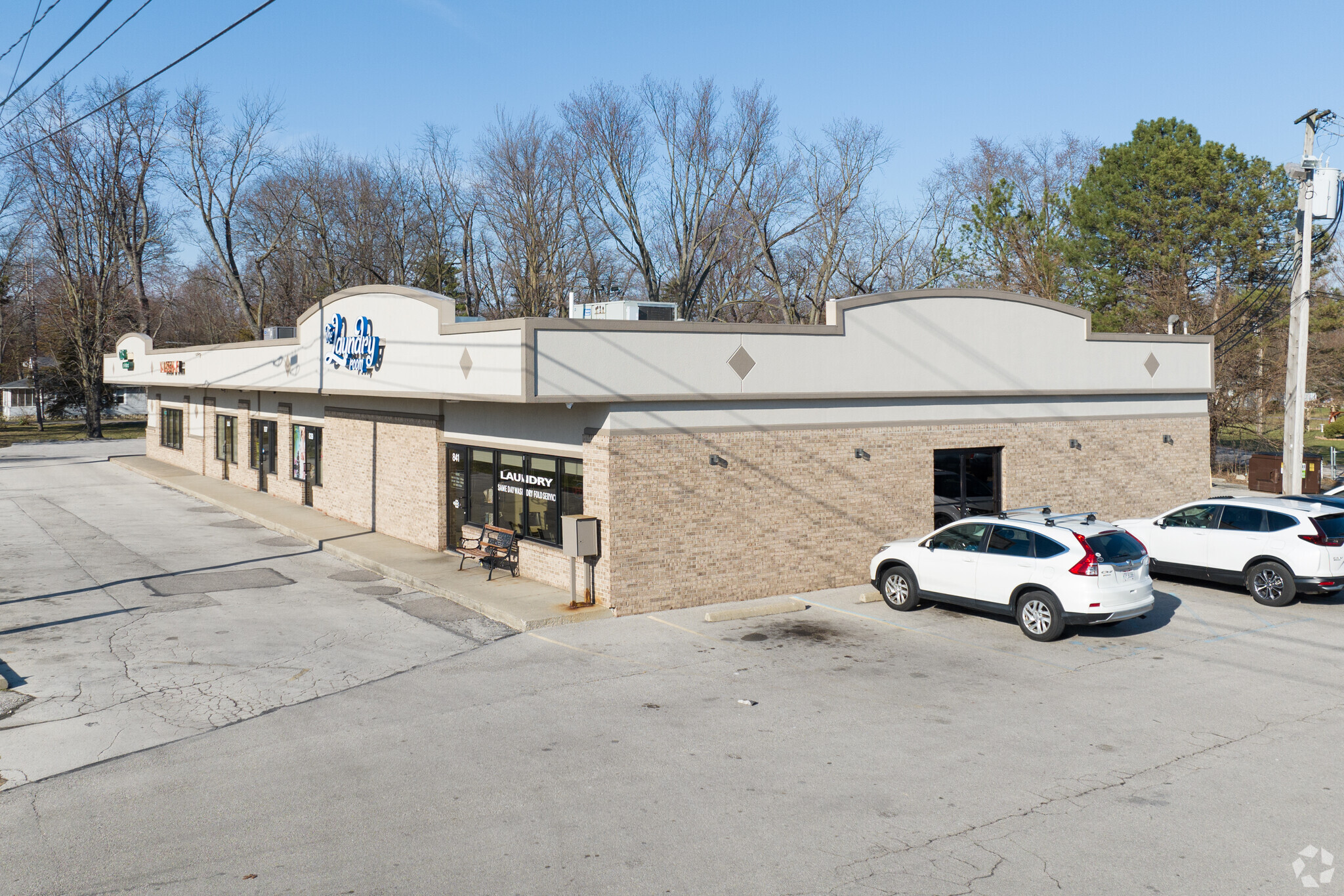 821-845 S Mccord Rd, Holland, OH for lease Primary Photo- Image 1 of 2