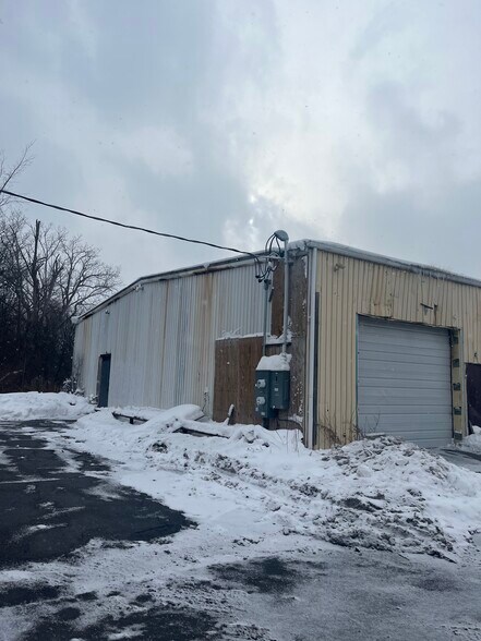 2720 W Henrietta Rd, Rochester, NY for lease - Building Photo - Image 3 of 4