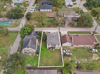 More details for 3213 Des Chaumes St, Houston, TX - Multifamily for Sale