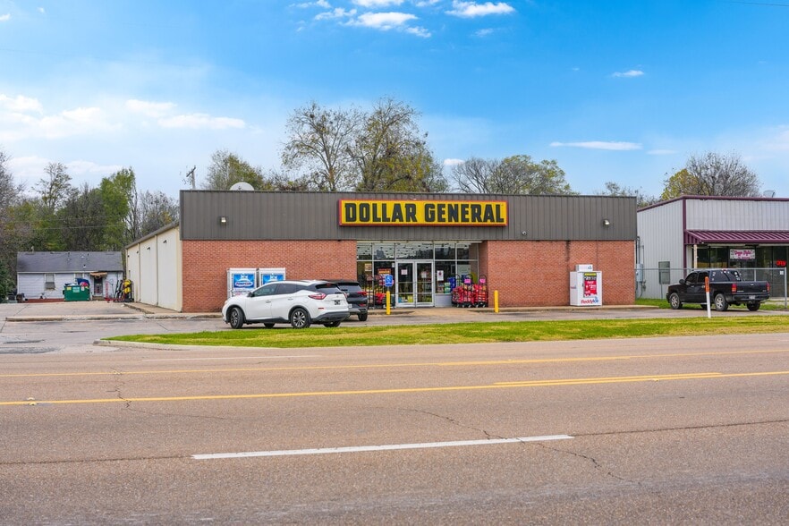 2228 US 82, Greenville, MS for sale - Building Photo - Image 3 of 6