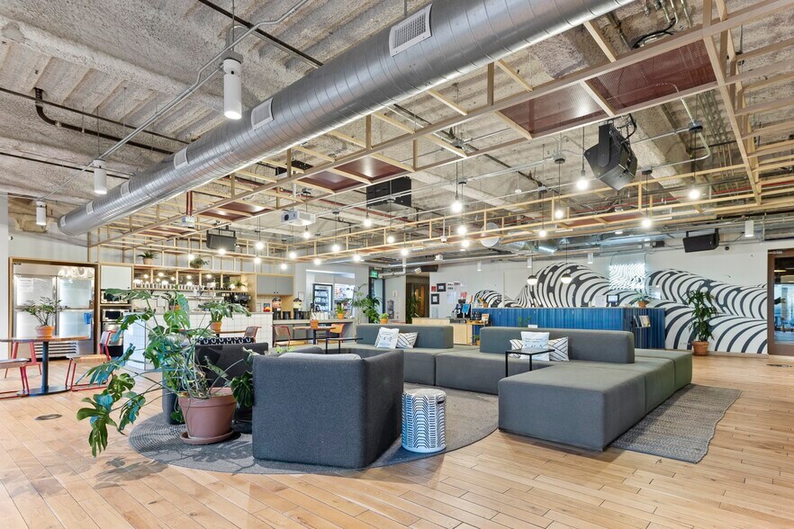 1111 Broadway, Oakland, CA for lease - Interior Photo - Image 1 of 23