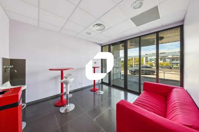 Office in Castelnau-le-Lez for lease - Interior Photo - Image 2 of 11