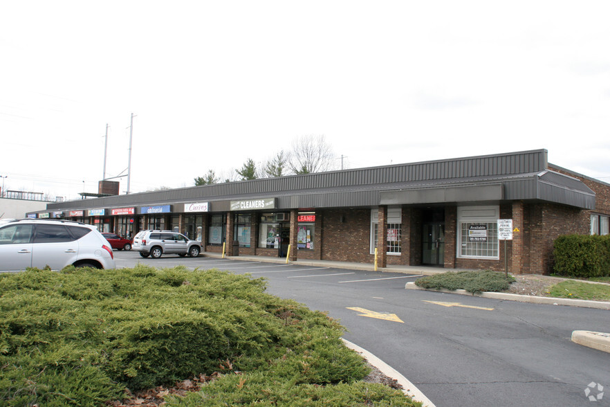10 Main St, Woodbridge, NJ for sale - Primary Photo - Image 1 of 1