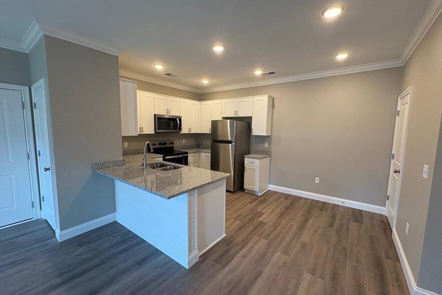 5312 Bakers Spring St, Bowling Green, KY for sale - Building Photo - Image 2 of 4